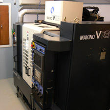 Makino V33 mikrotystkone